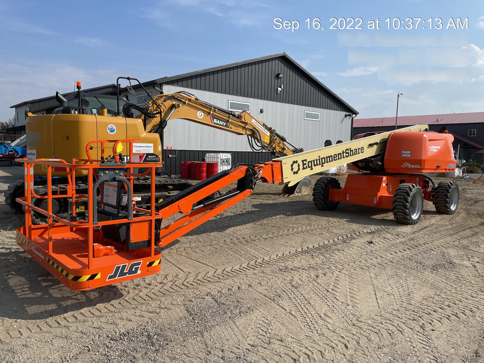 2022 JLG 660SJ