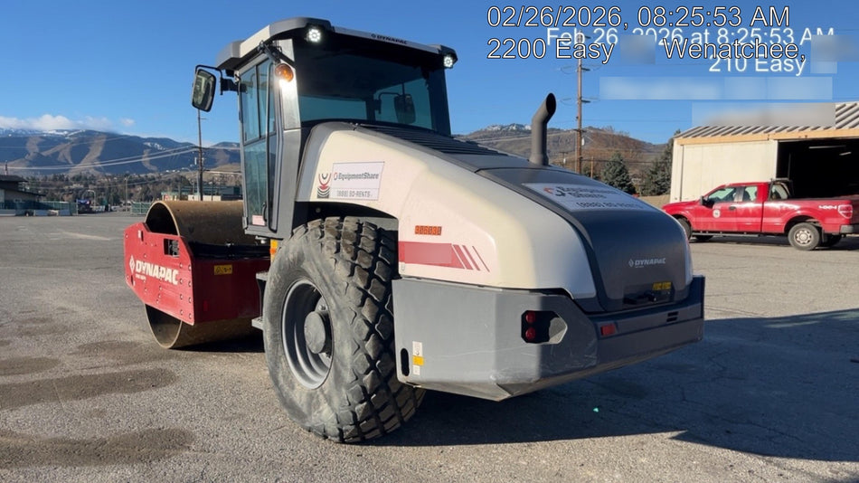 2023 DYNAPAC CA2500D