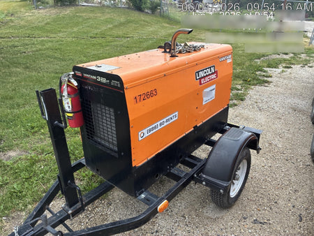 2021 Lincoln Electric Vantage 322 Vantage 322 Ready Pak 3 w/ Decals, ORANGE (includes trailer, cable rack, fender light kit) NO Telematics