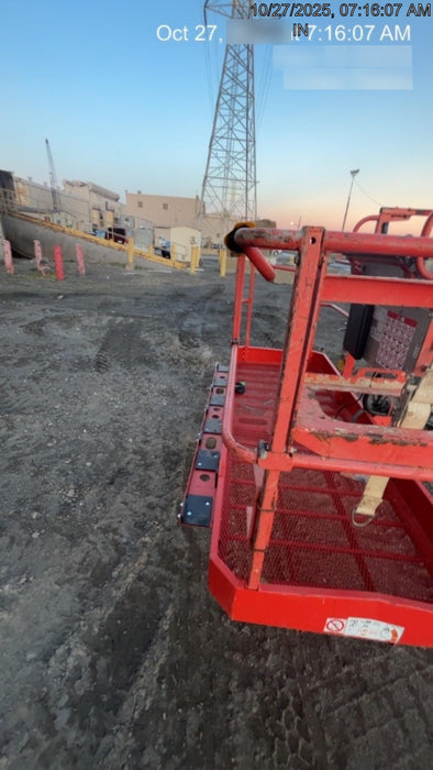 2018 Skyjack SJ85 AJ Skyjack SJ85 AJ, FF Tires, WRDY Generator, Beacon