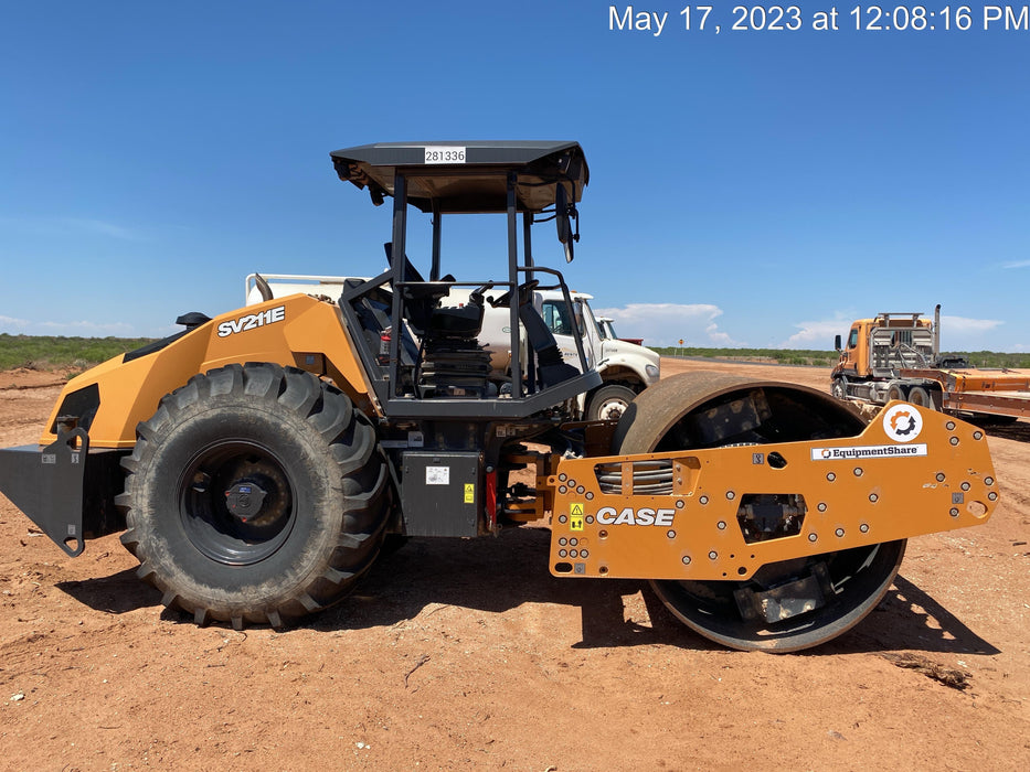 2023 CASE SV211E