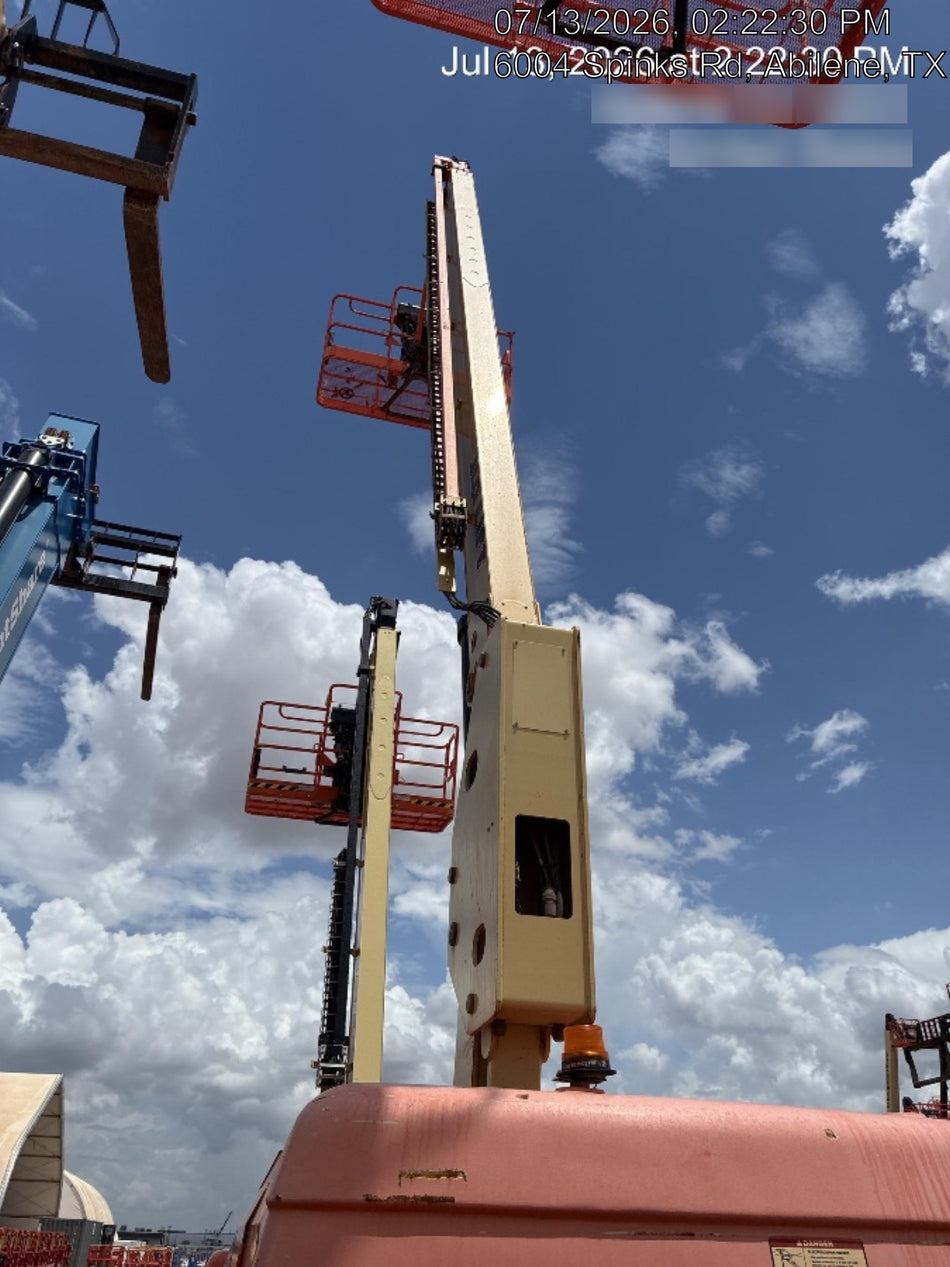 2019 JLG 860SJ