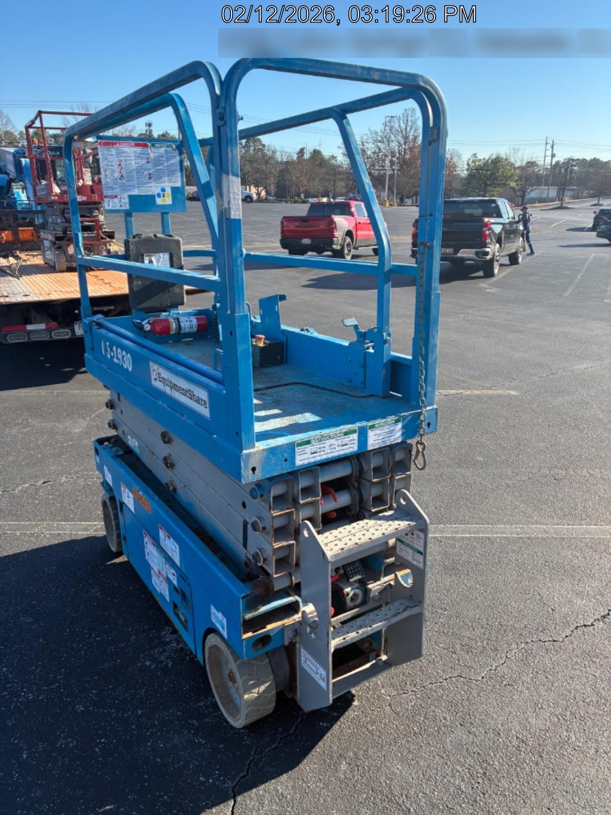 2019 Genie GS-1930 Fixed rails with chain Entry