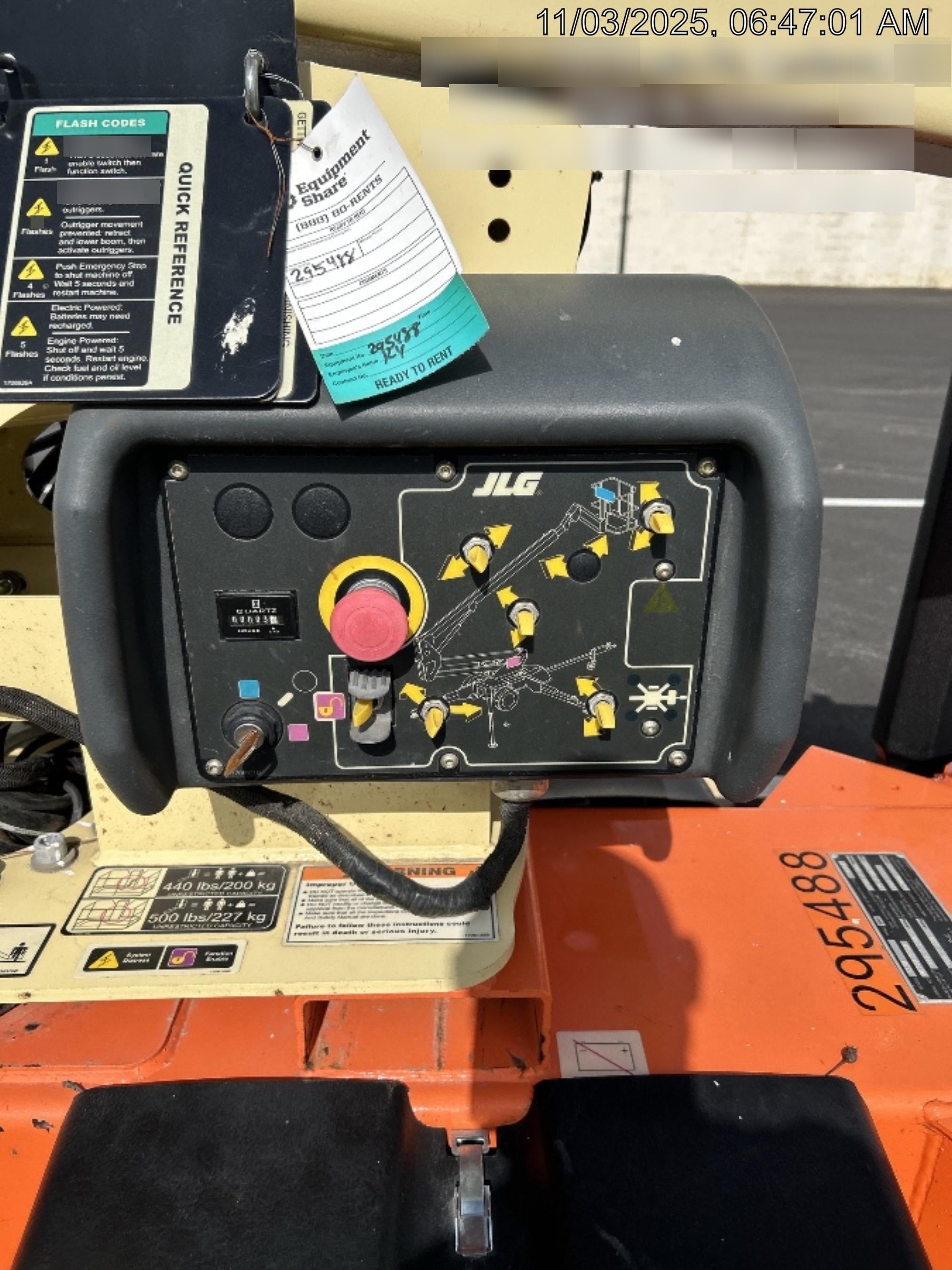 2023 JLG T350
