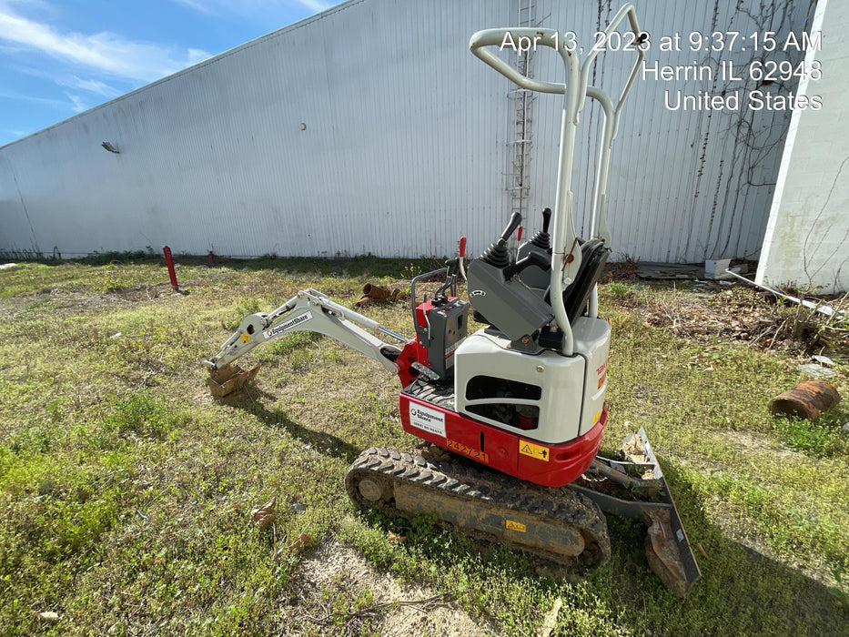 2022 TAKEUCHI TB210R