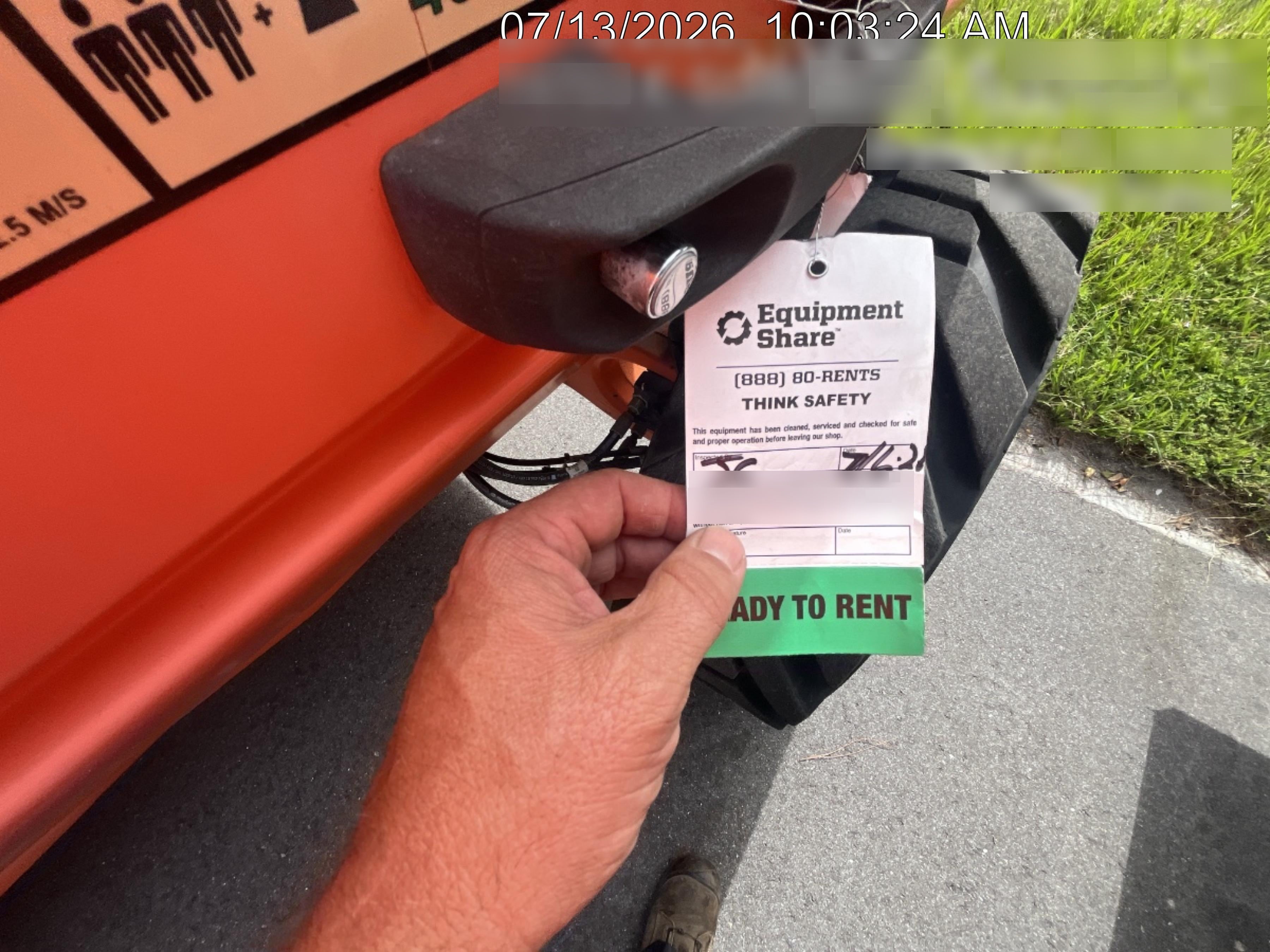 2021 JLG 400S