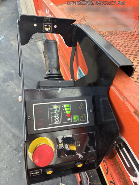 2022 JLG ES2632