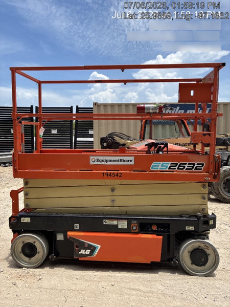 2021 JLG ES2632