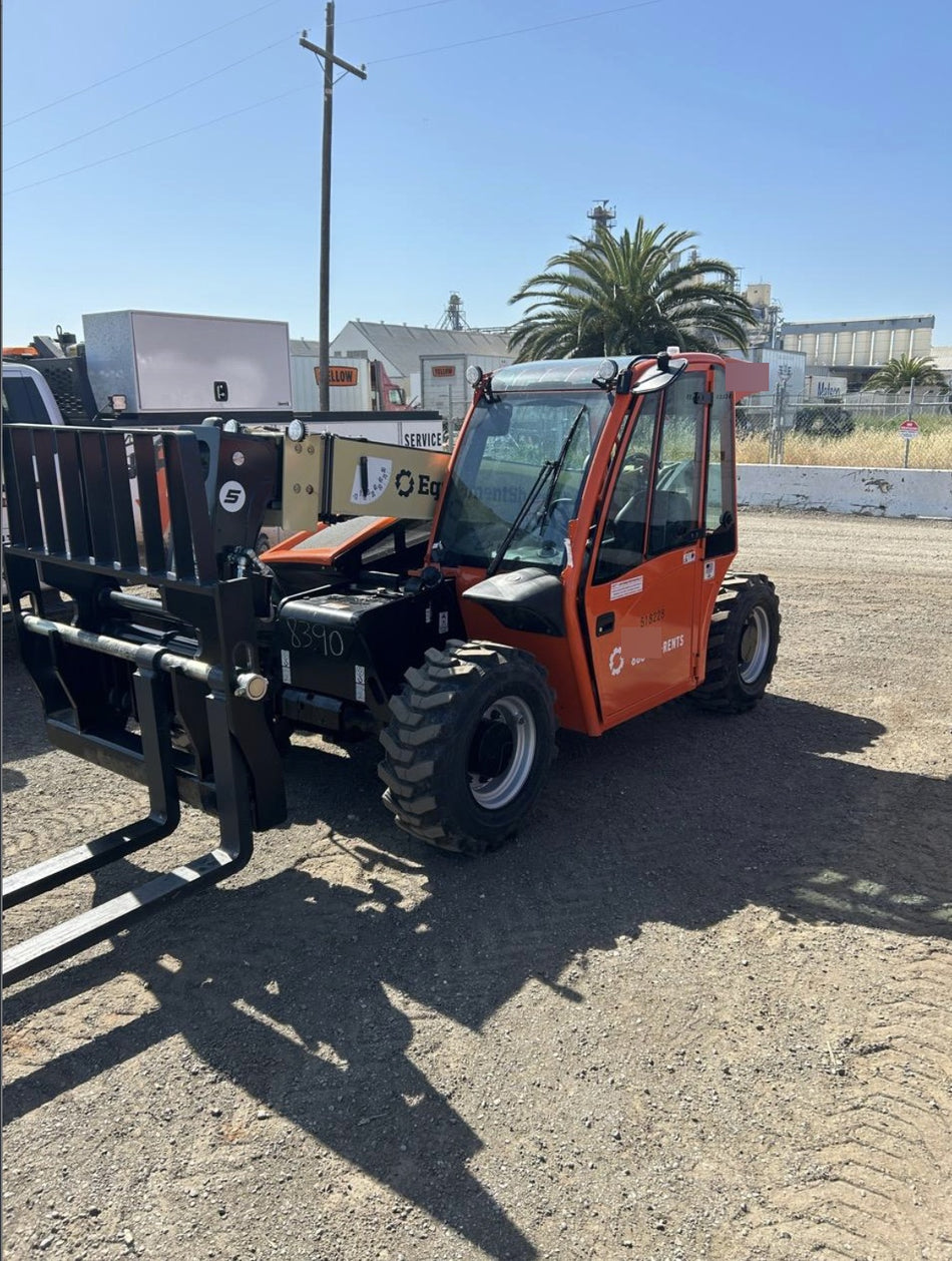2025 JLG G5-18A