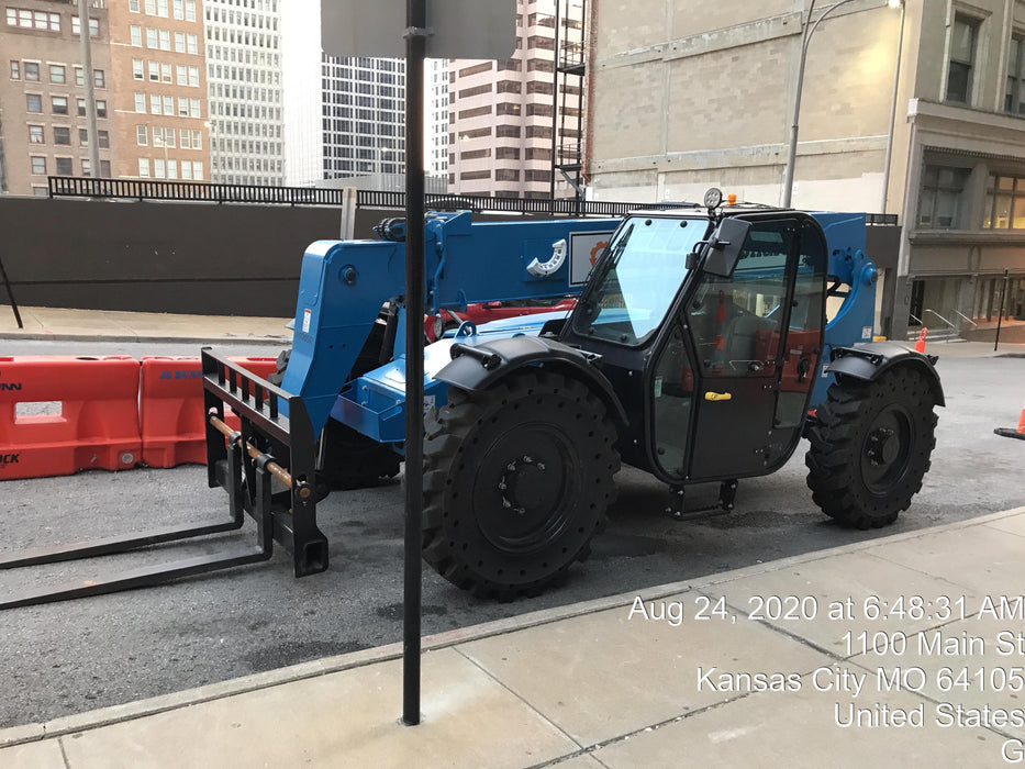 2020 Genie GTH-636 Cab/Heat/Air, Solid Tires, Work Lights, Beacon, Aux Hydraulics, Back up Alarm