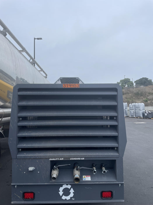 2023 ATLAS COPCO XAS 900