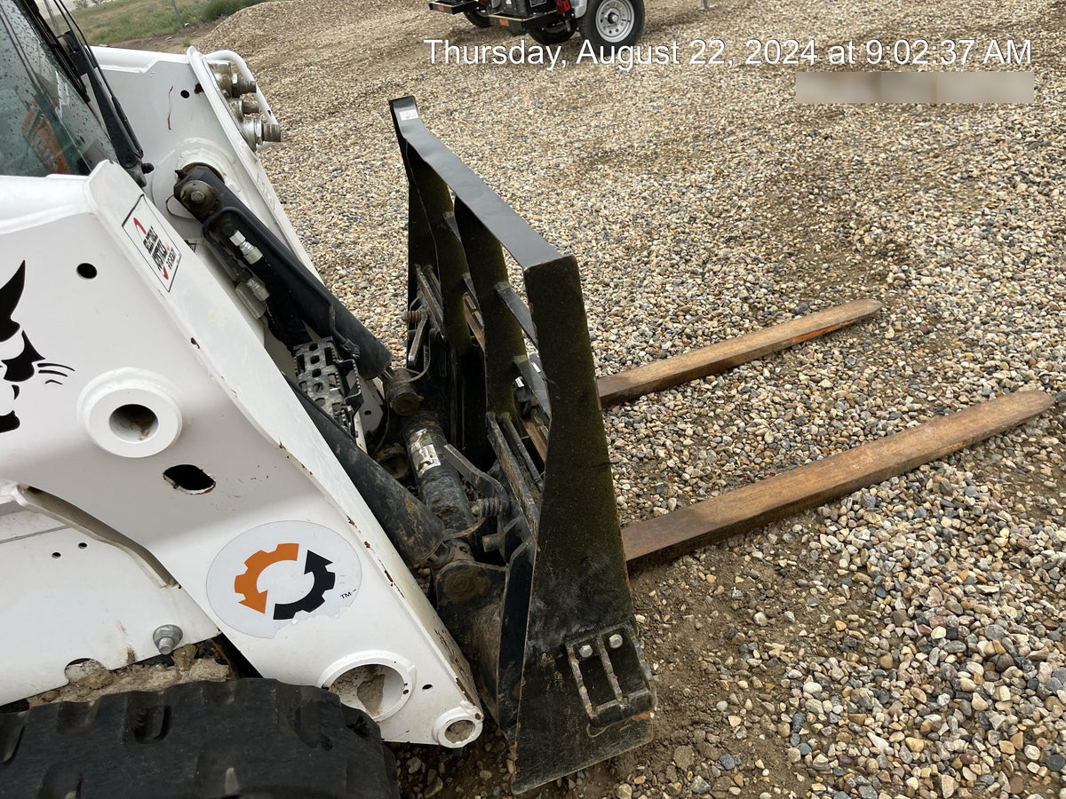2022 ARROW MATERIAL HANDLING 48" Pallet Forks - Arrow