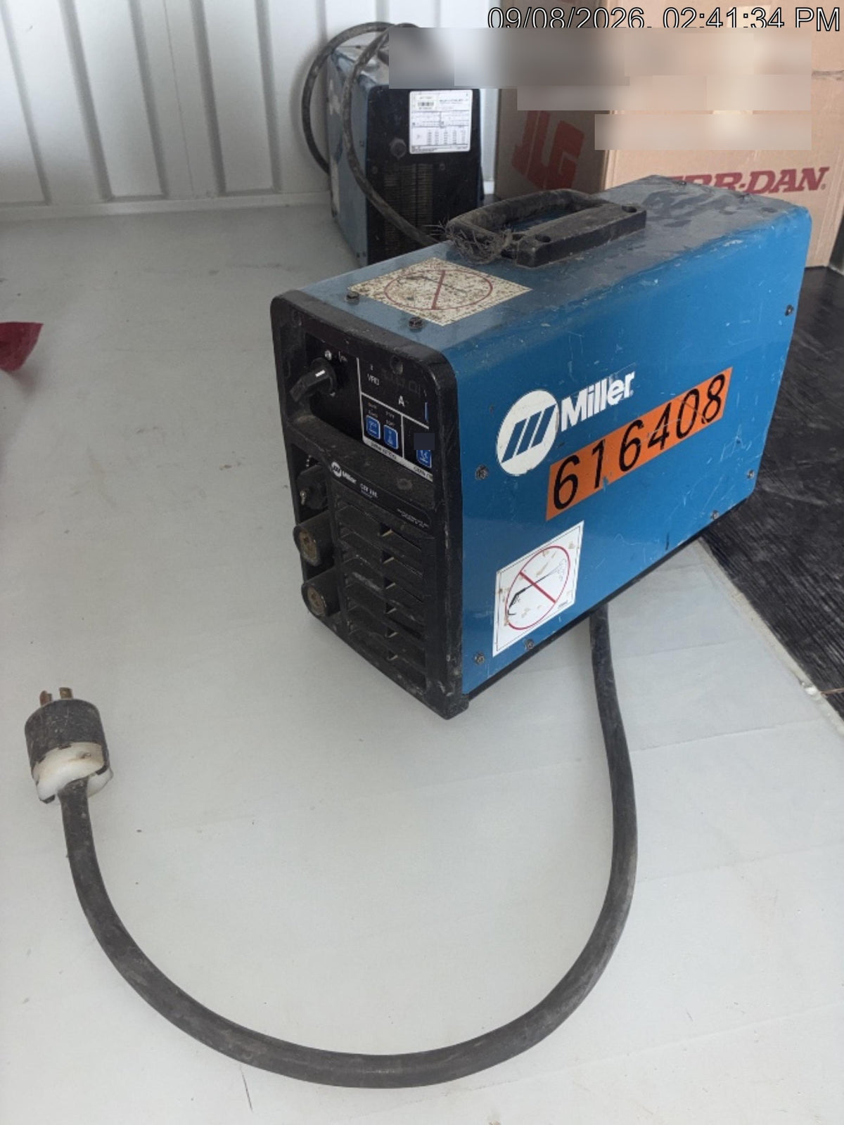 2025 MILLER ELECTRIC CST-282
