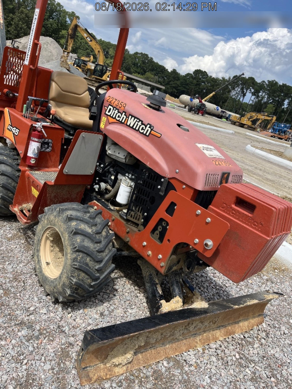 2022 DITCH WITCH RT45A