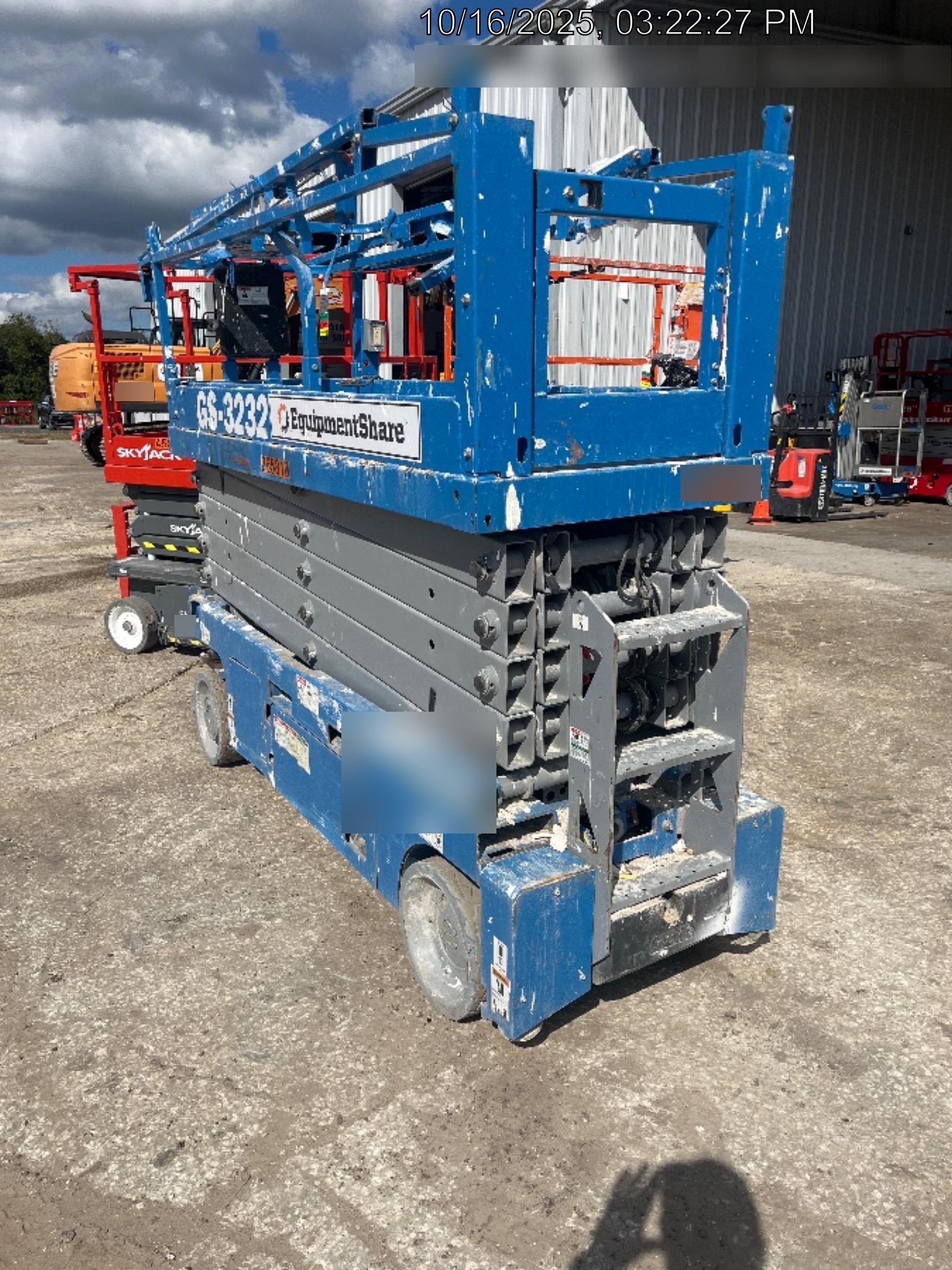 2022 GENIE GS-3232