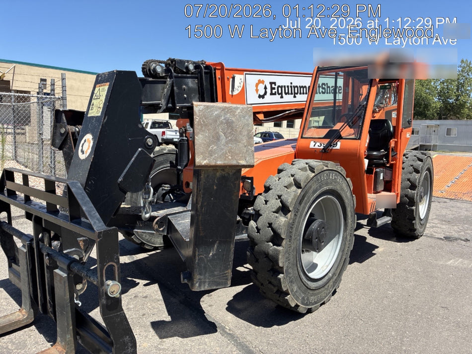 2020 Skytrak 10054 Cab/Heat/Air, Solid Tires, Work Lights, Beacon, Aux Hydraulics, Back up Alarm, Lifting Eye, ES Decals