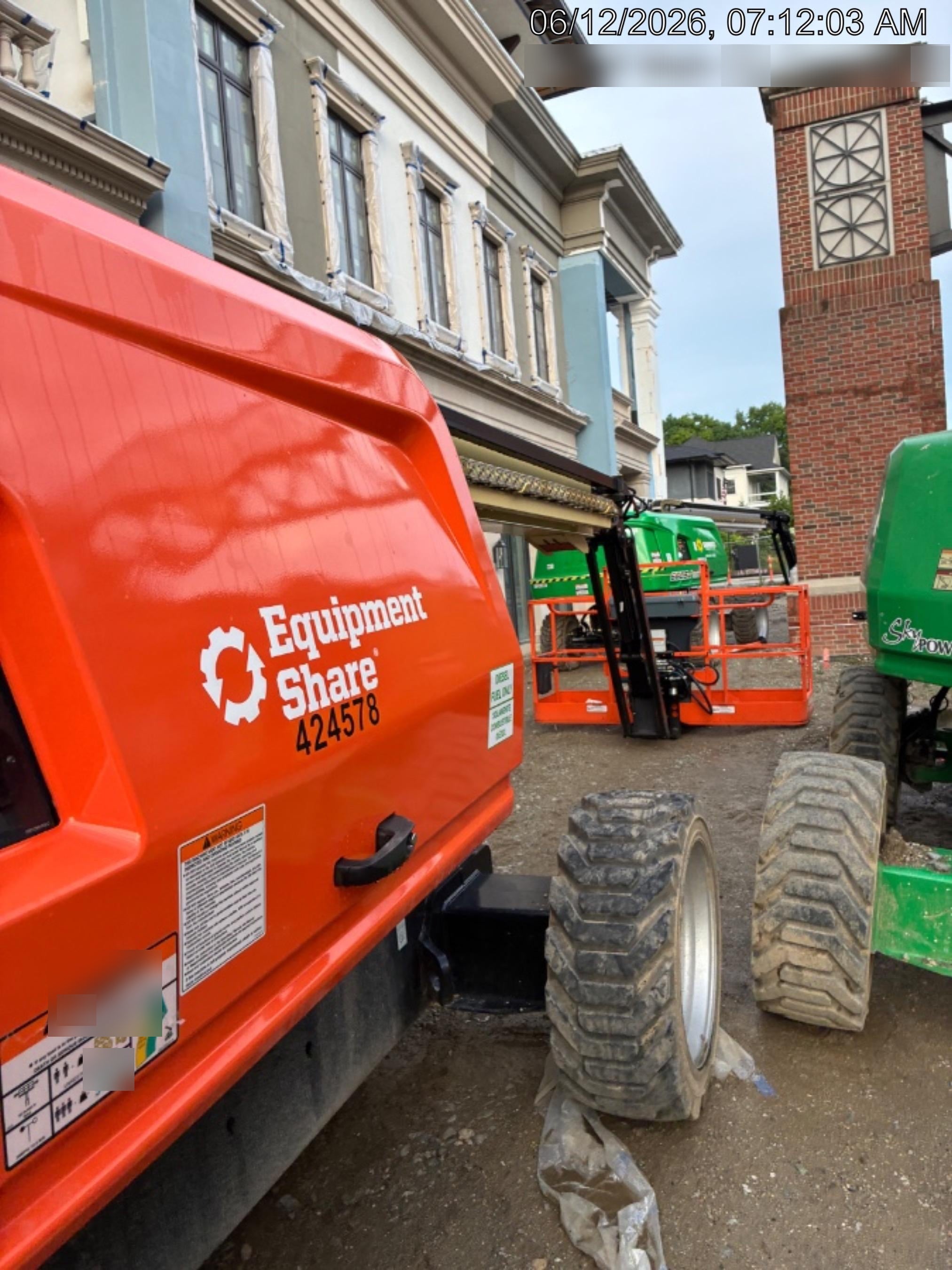 2024 JLG 660SJ