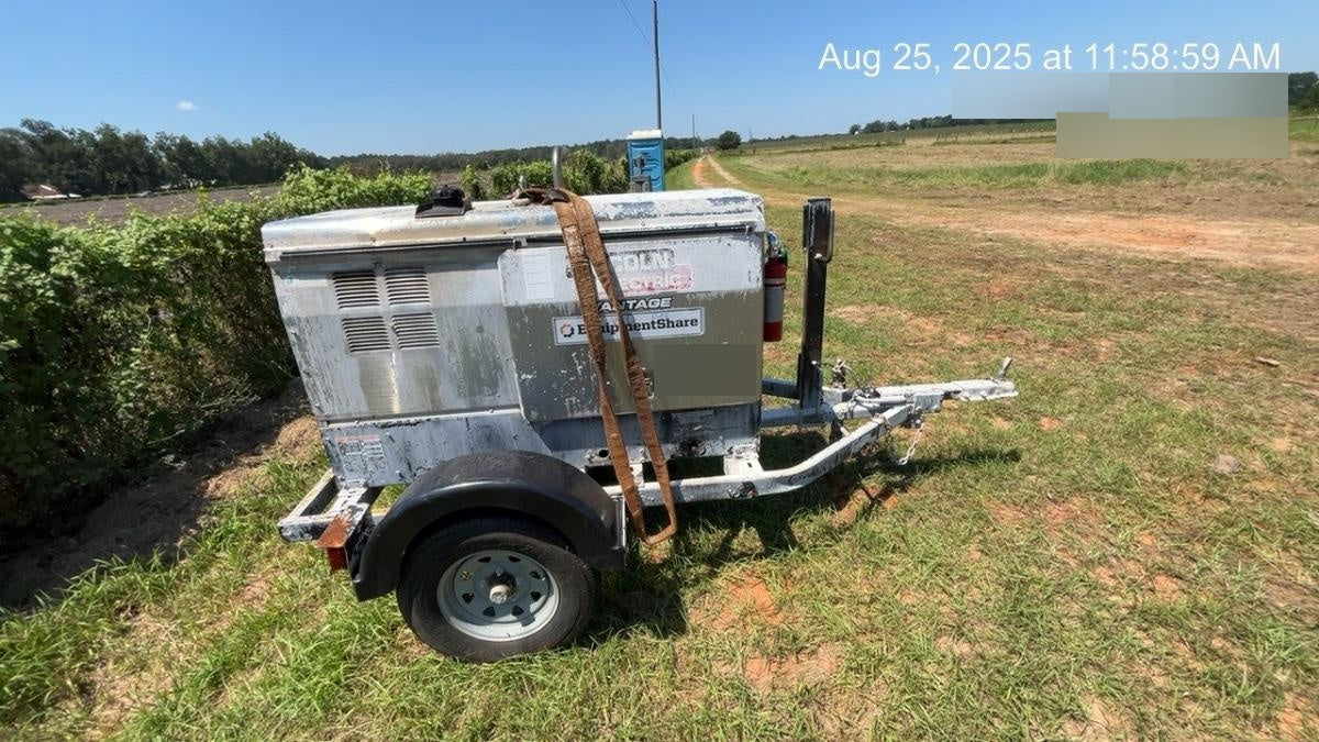 2019 Lincoln Electric Vantage 322 Ready-Pak 3, Two Wheel Trailer, Fender and Light Kit, Cable Rack