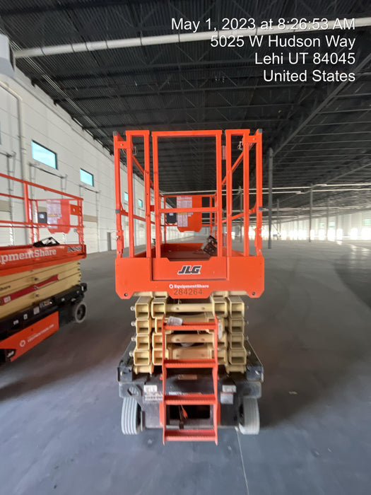 2022 JLG R4045