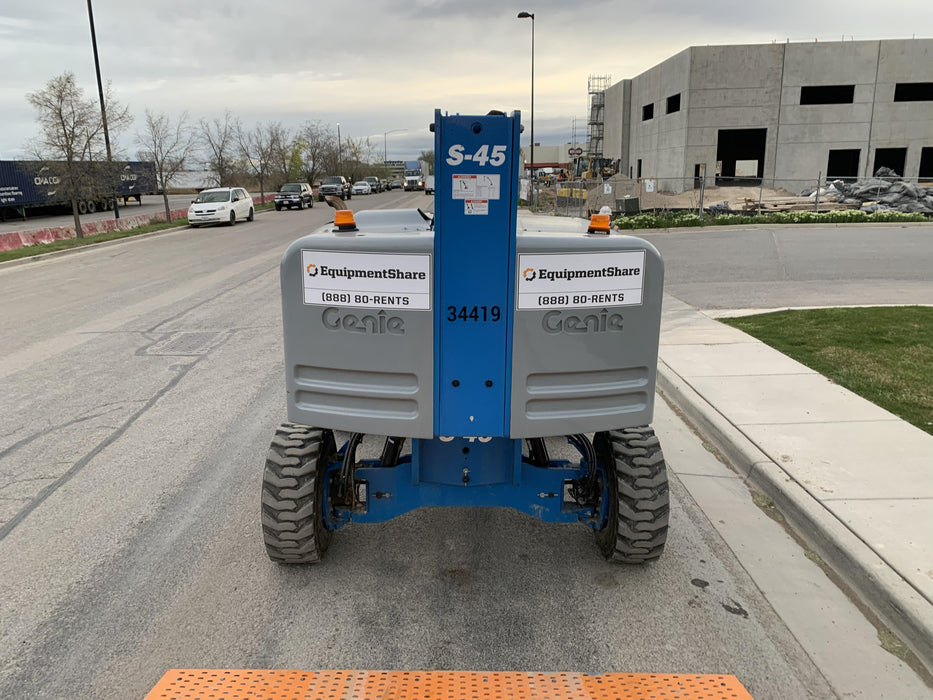 2019 GENIE S-45
