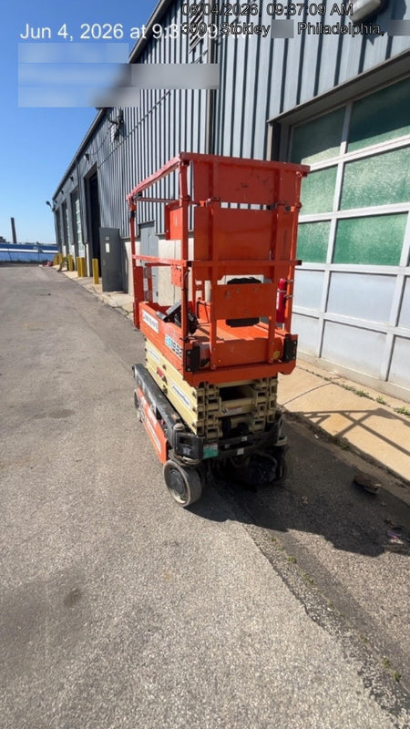 2022 JLG ES1932