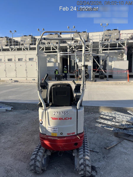 2022 TAKEUCHI TB210R