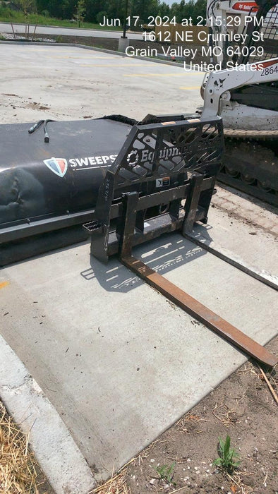 2022 PALADIN 48" Pallet Forks - Paladin