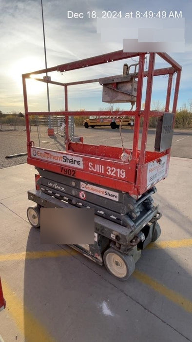 2018 SKYJACK SJIII-3219