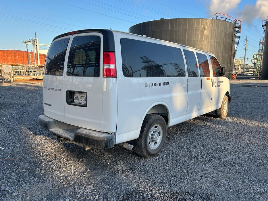 2025 CHEVROLET Express Van - Rental