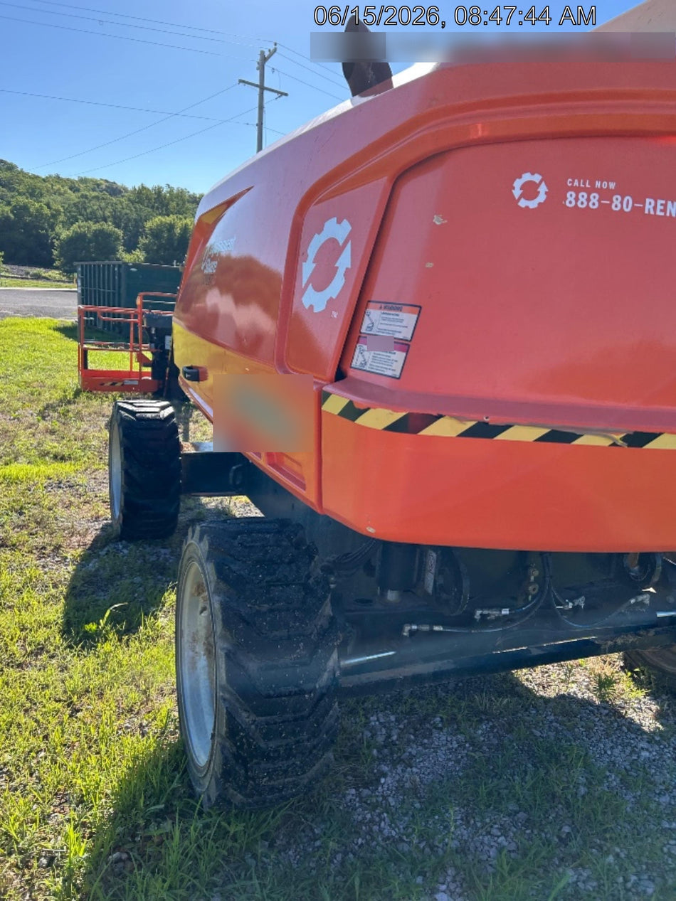 2023 JLG 660SJ