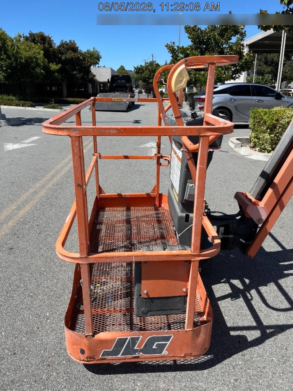 2019 JLG 450AJ