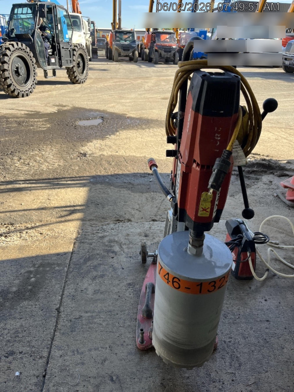 2020 HILTI DD250E