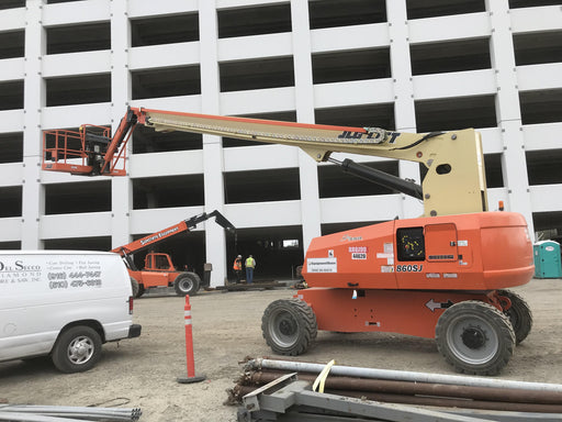 2019 JLG 860SJ