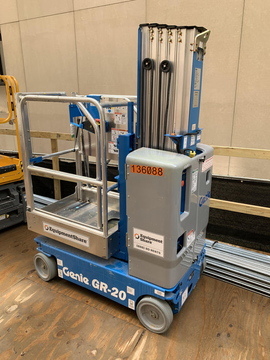2021 GENIE GR-20