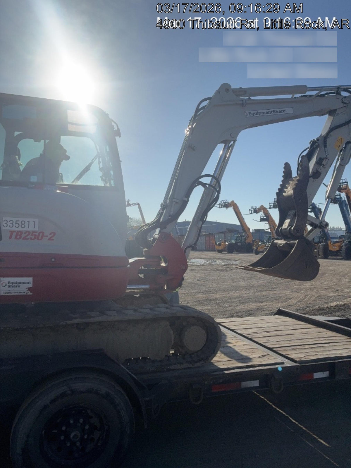 2023 TAKEUCHI TB250-2CR