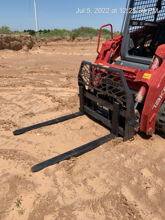 2022 PALADIN 48" Pallet Forks - Paladin