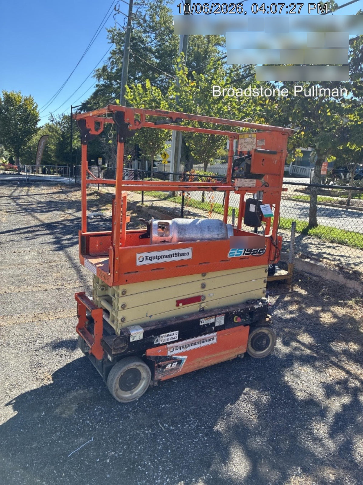 2022 JLG ES1932