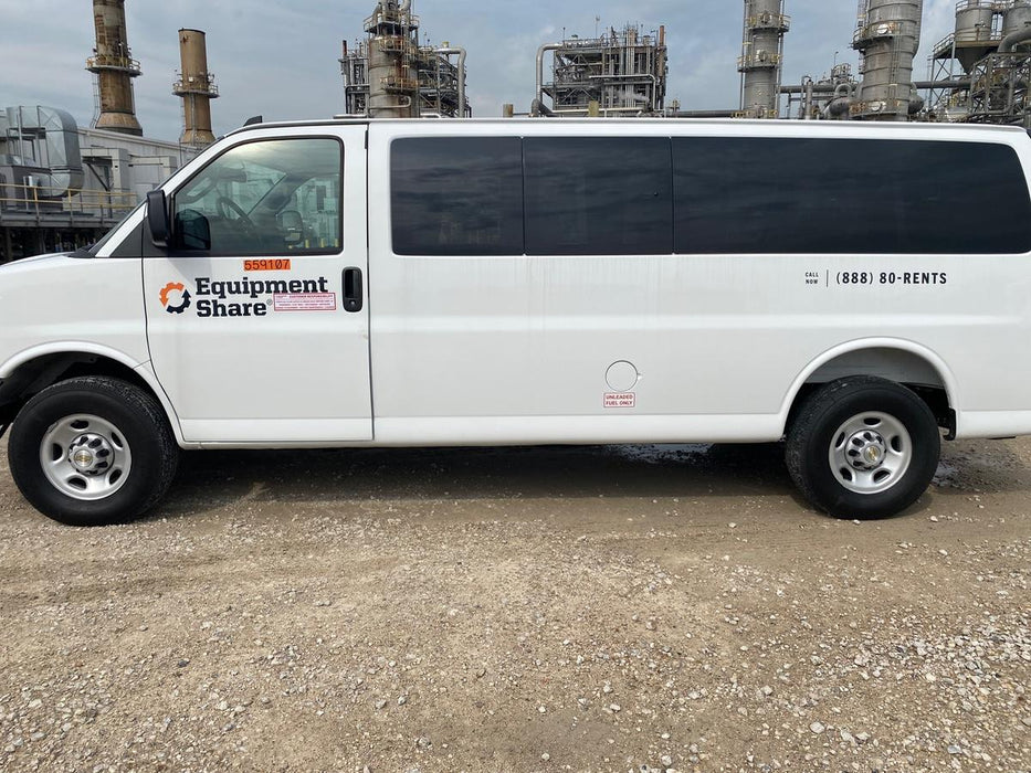 2025 CHEVROLET Express Van - Rental