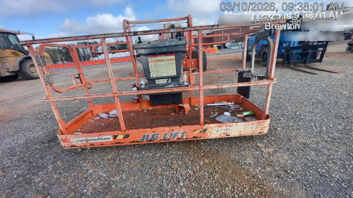 2021 JLG 600AJ
