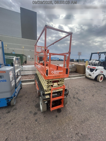 2023 JLG ES2632