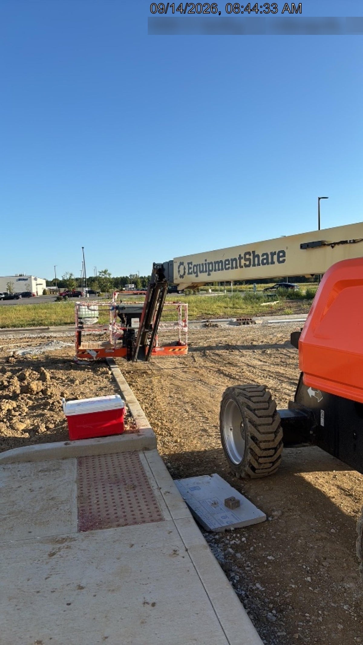 2024 JLG 660SJ