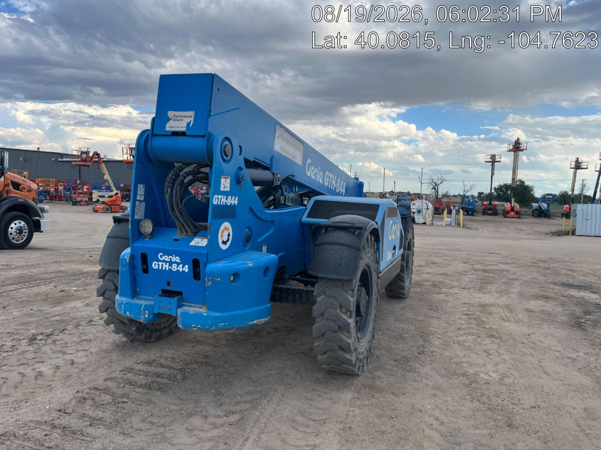 2018 Genie GTH-844 Genie GTH-844 w/Enclosed Cab w/HVAC, Work Lights, Solid Tires, Beacon, 60" Carriage and Forks
