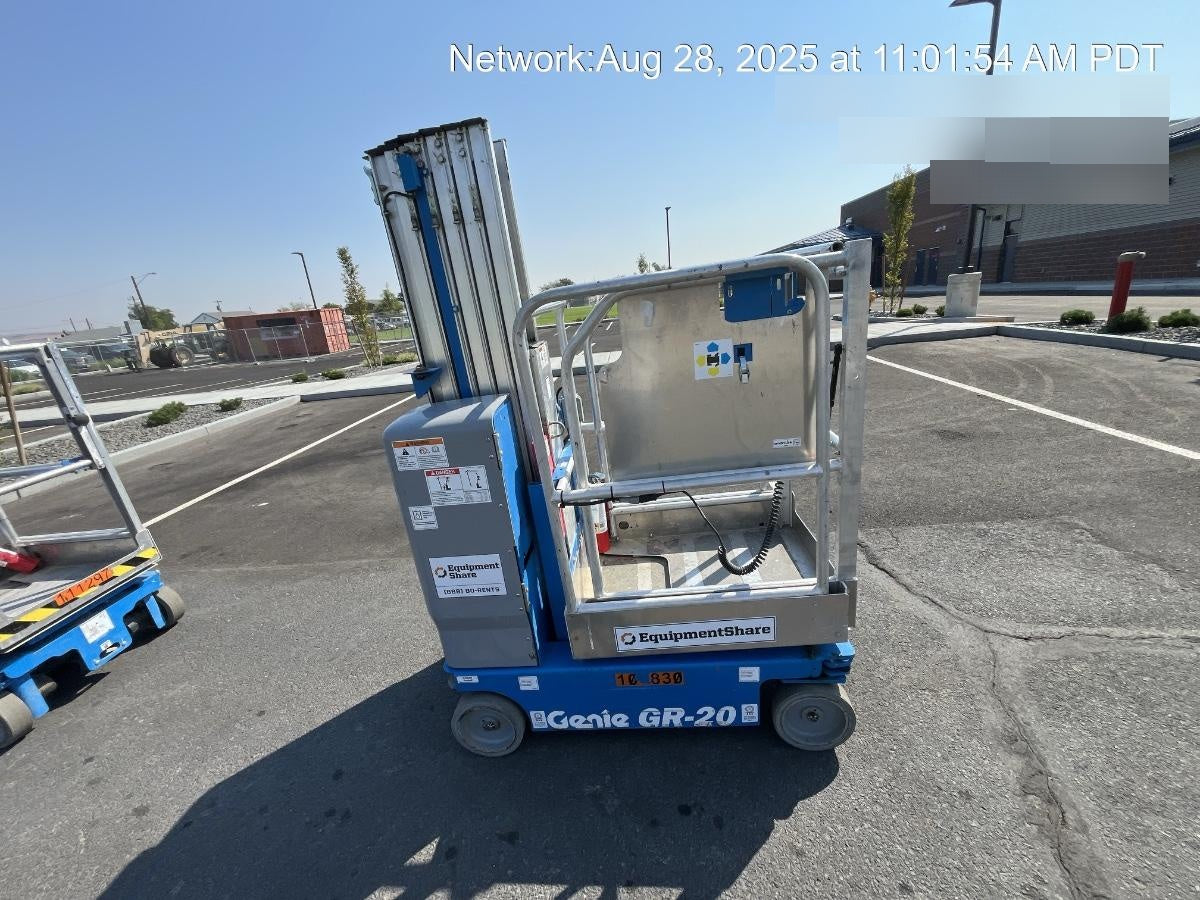 2020 GENIE GR-20