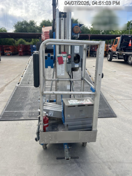 2019 GENIE AWP-30S