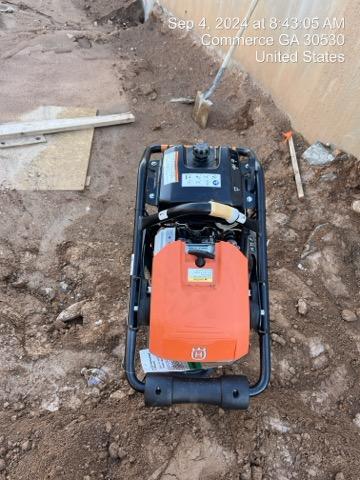 2024 HUSQVARNA LT6005