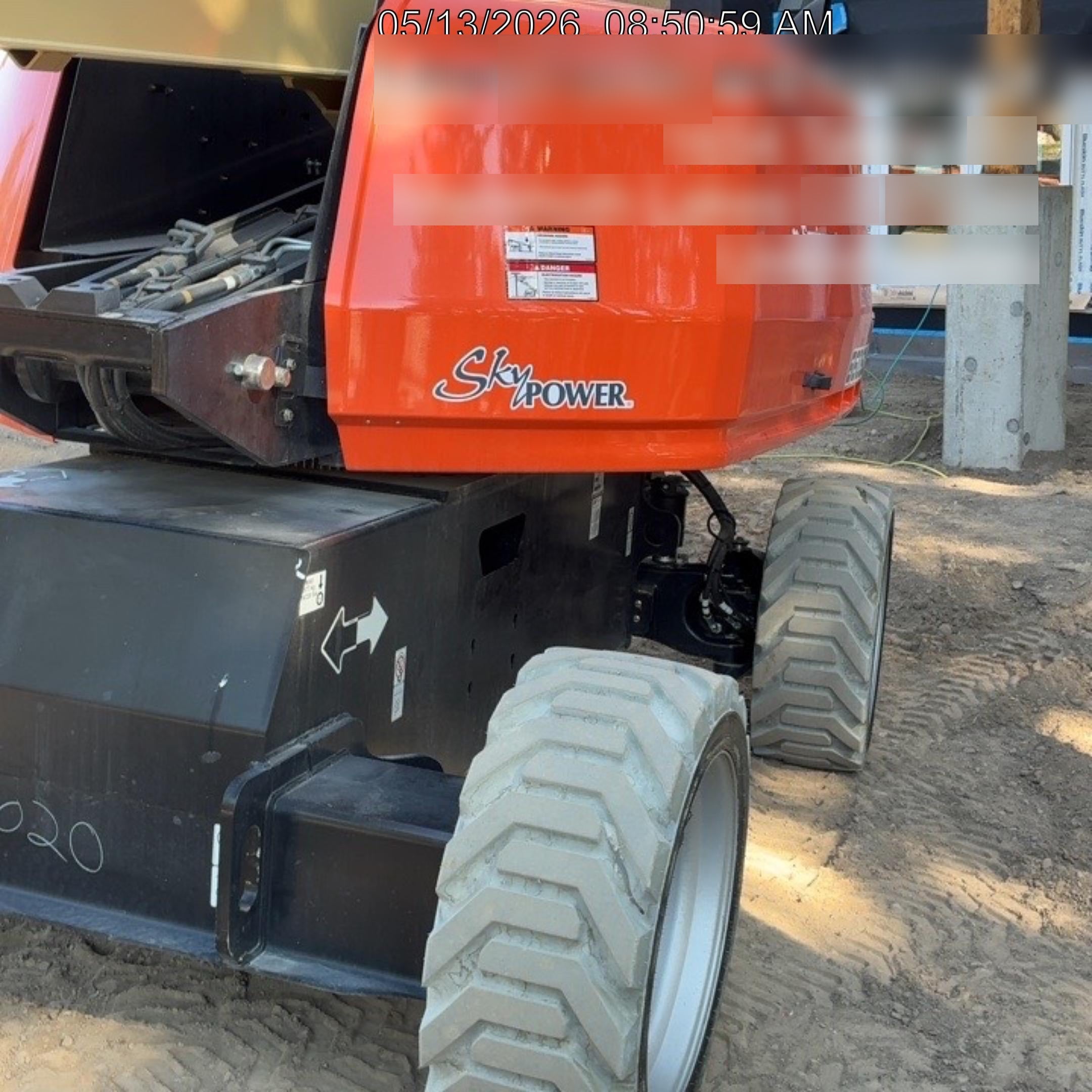 2025 JLG 660SJ