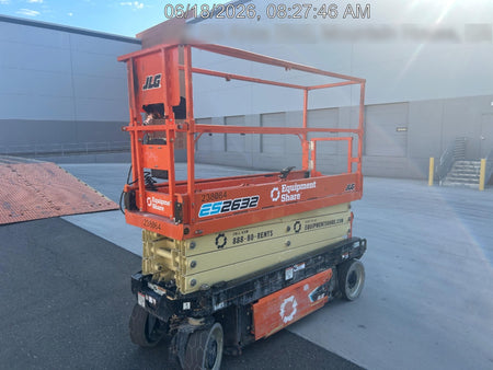 2022 JLG ES2632