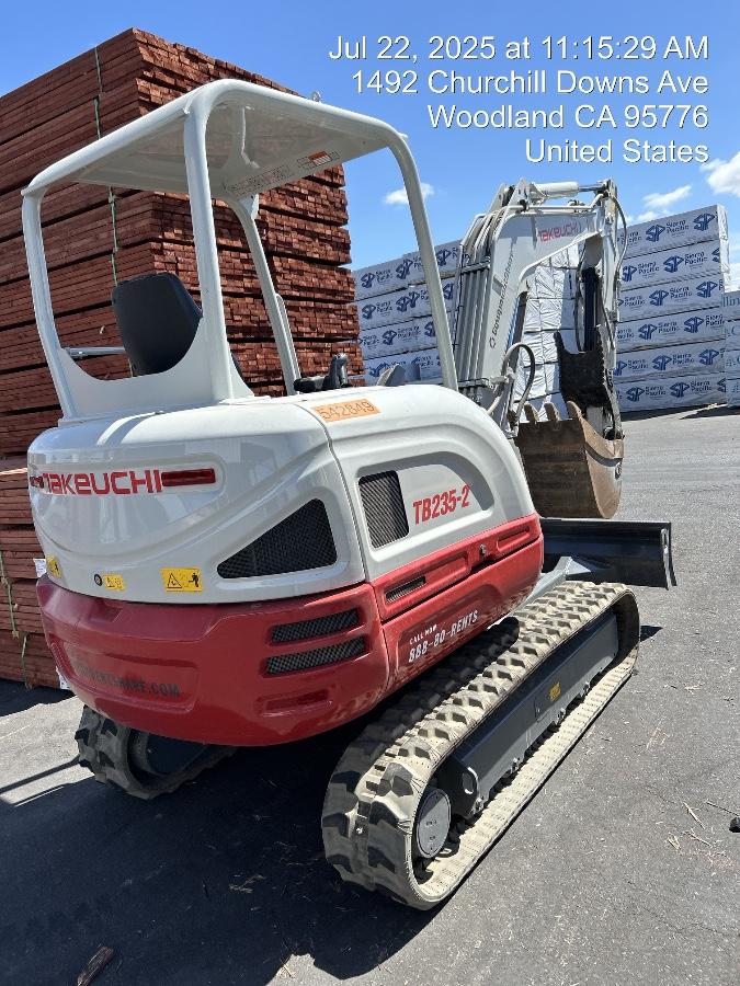 2025 TAKEUCHI TB235-2R