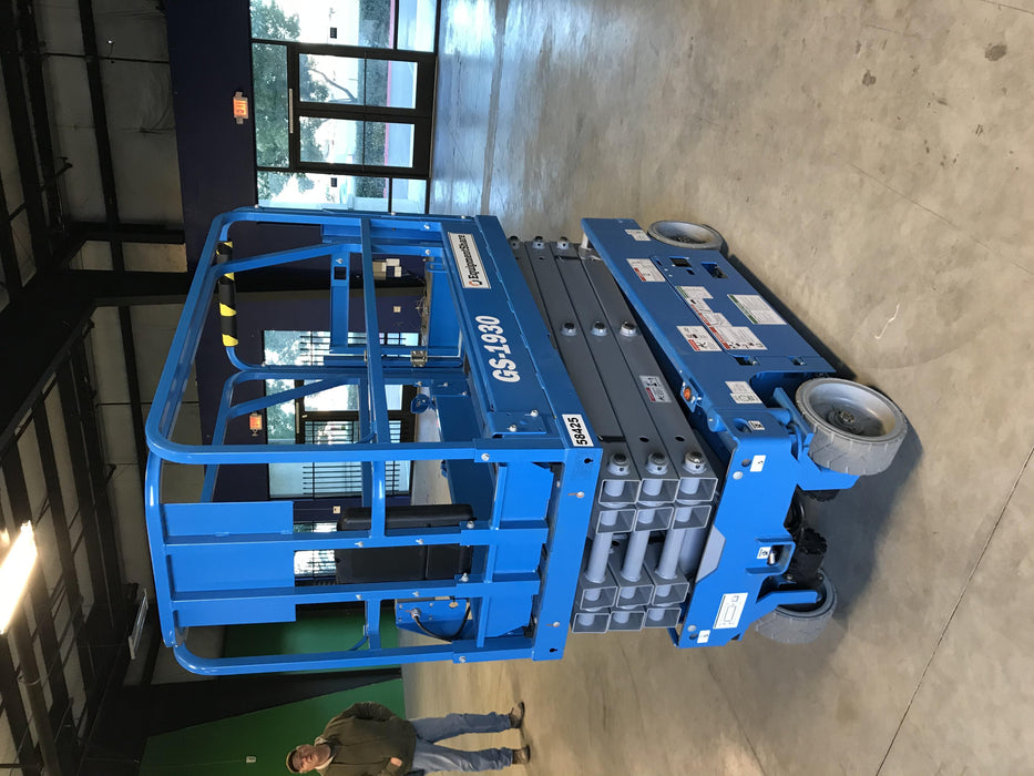 2019 Genie GS-1930 Half Height Swing Gate, 800W Inverter