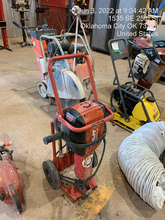2019 HILTI TE 3000-AVR
